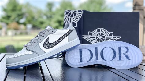 air jordan 1 dior alternative|Jordan Dior original.